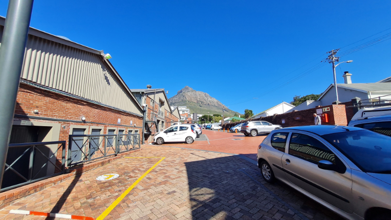 To Let commercial Property for Rent in Mowbray Western Cape